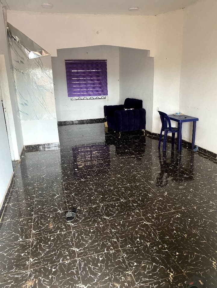 1 bed Shared Apartment in Benin, Edo
